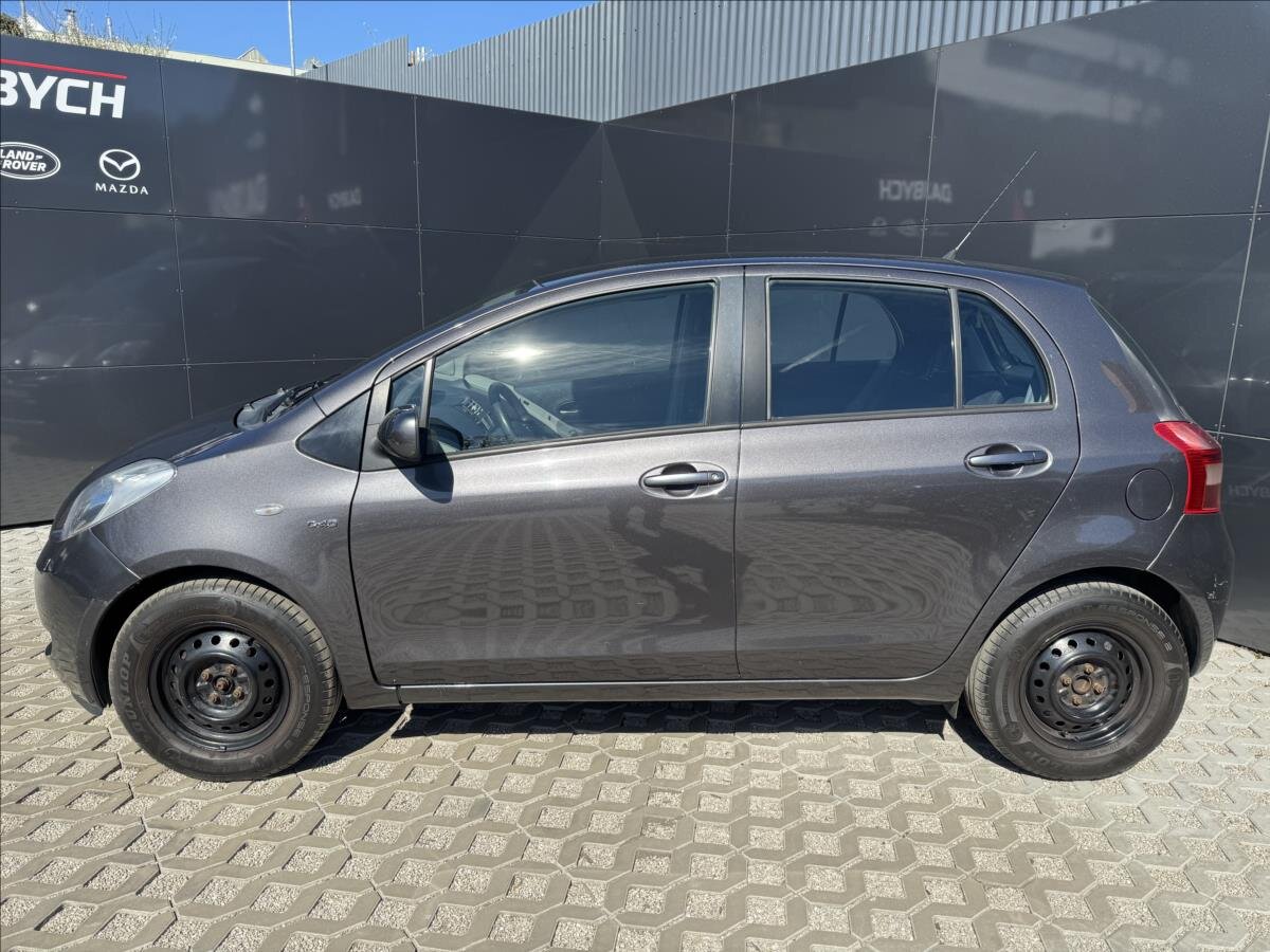 Toyota Yaris Hatchback 1,4 l 66 kw