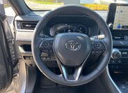 Toyota RAV4 SUV / Terénní 2,5 l 131 kw