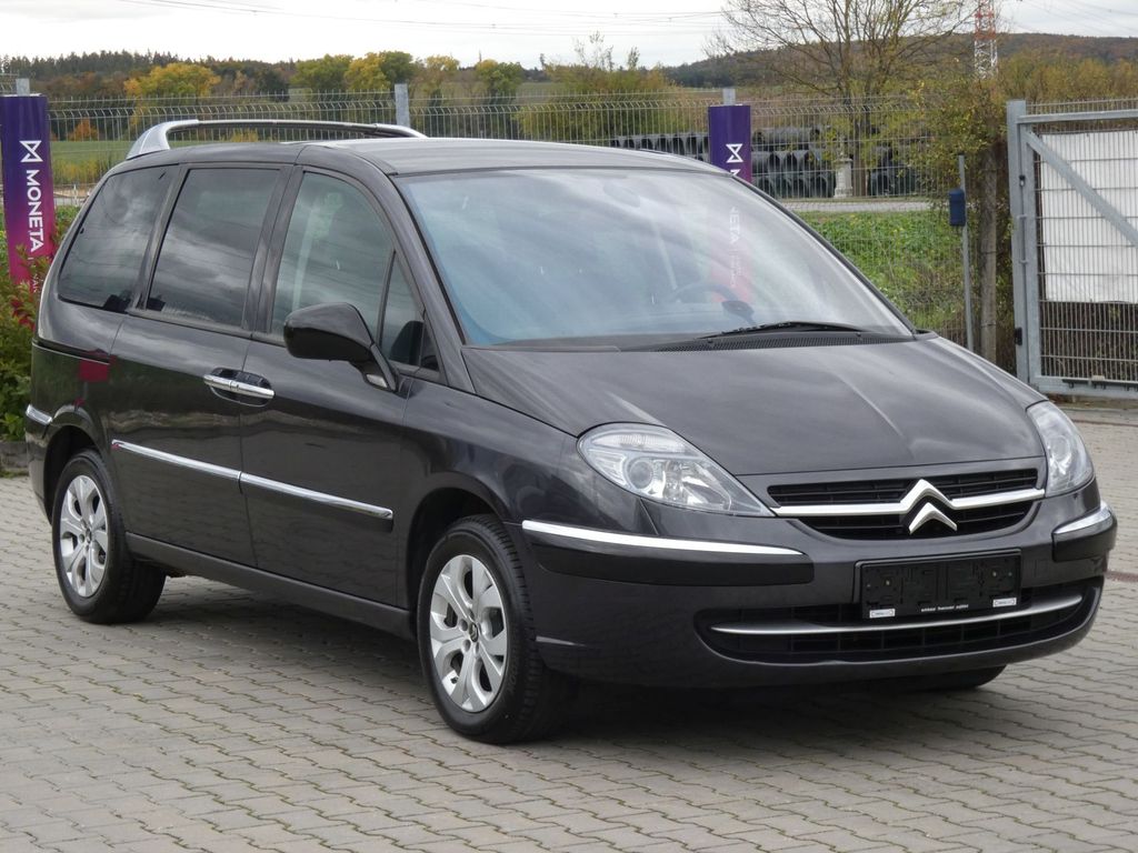 Citroën C8
