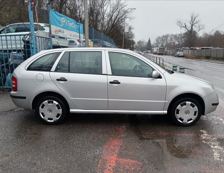 Škoda Fabia 13
