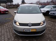 Volkswagen Touran 2
