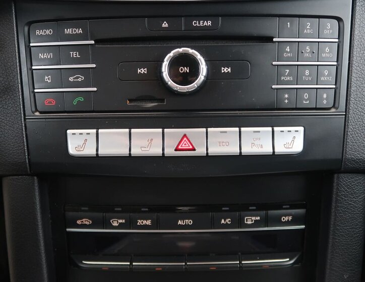 Mercedes-Benz Třídy E Kombi 3,0 l 190 kw