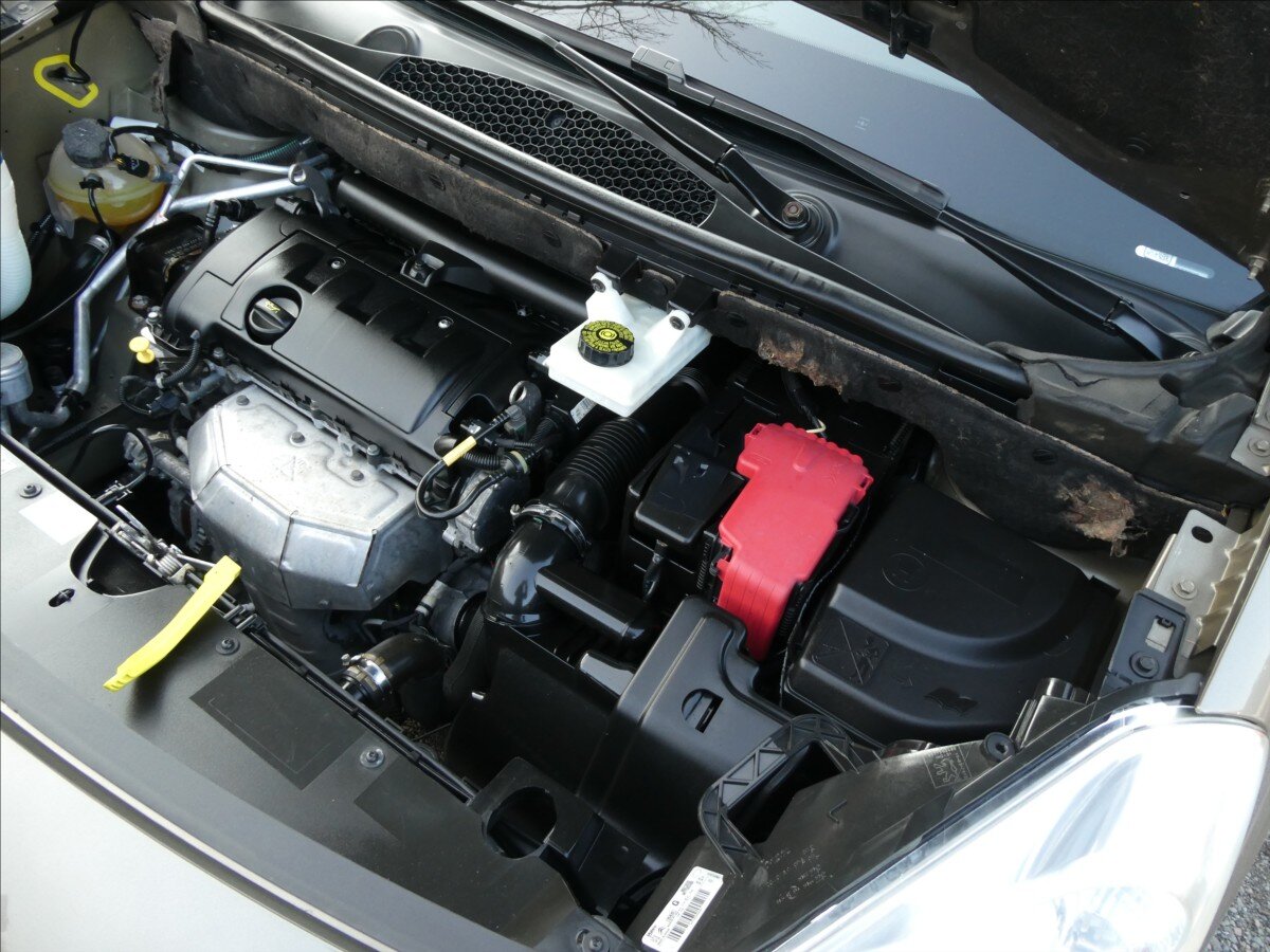 Peugeot Partner Tepee MPV 1,6 l 88 kw