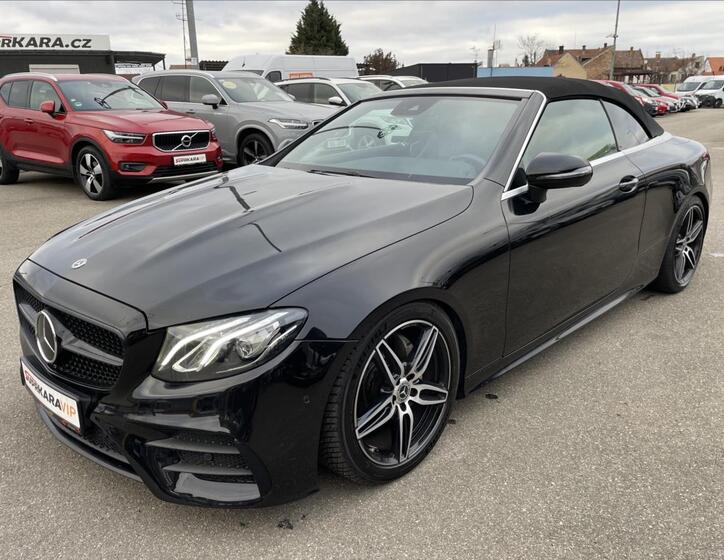 Mercedes-Benz Třídy E 2