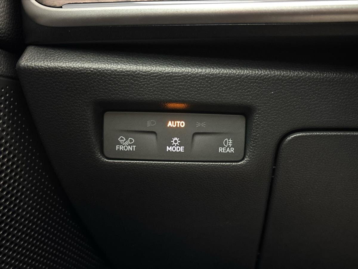 Škoda Superb Kombi 2,0 l 142 kw