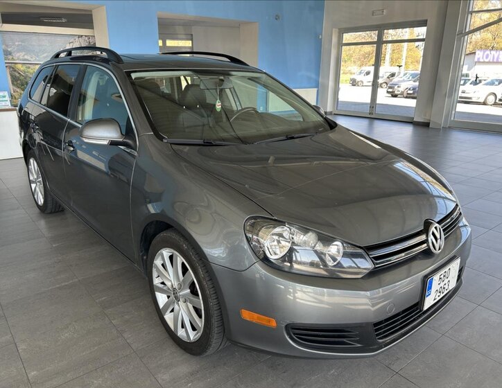 Volkswagen Golf Kombi 2,0 l 103 kw