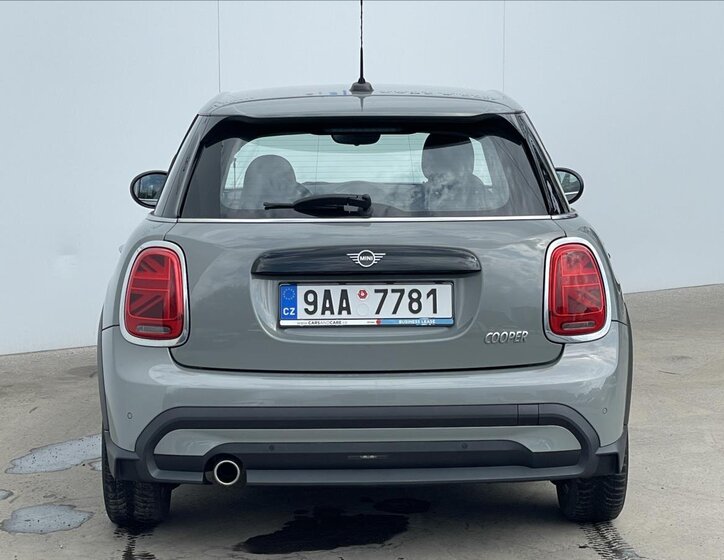 Mini Cooper Hatchback 1,5 l 100 kw