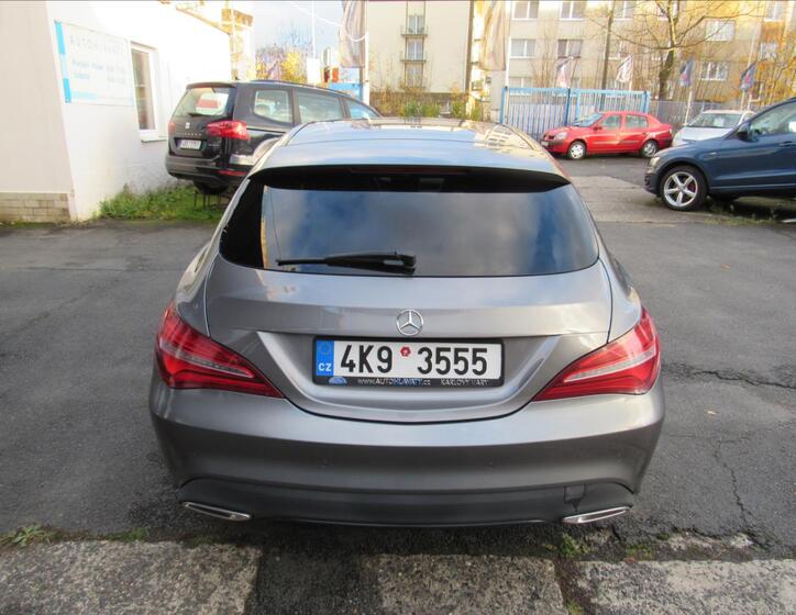 Mercedes-Benz CLA 5