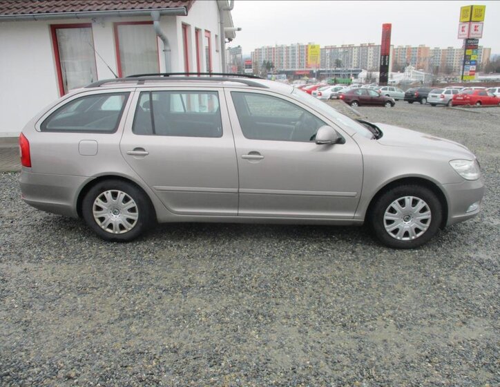 Škoda Octavia Kombi 1,6 l 77 kw
