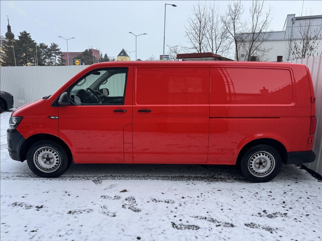 Volkswagen Transporter Skříň 2,0 l 110 kw