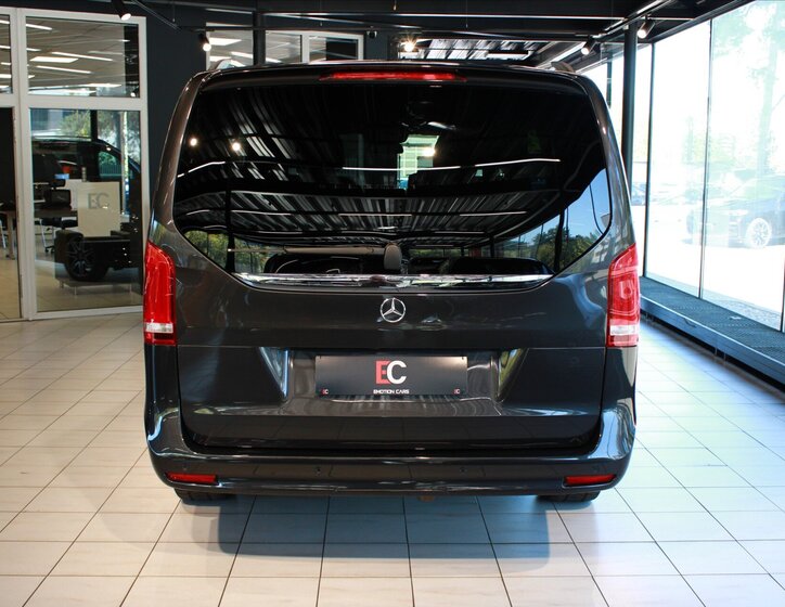 Mercedes-Benz Třídy V 5