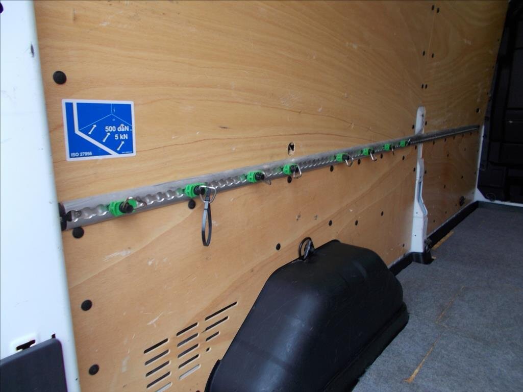 Ford Transit Ostatní 2,0 l 96 kw