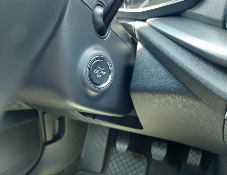 Škoda Octavia Sedan / Limuzína 2,0 l 85 kw