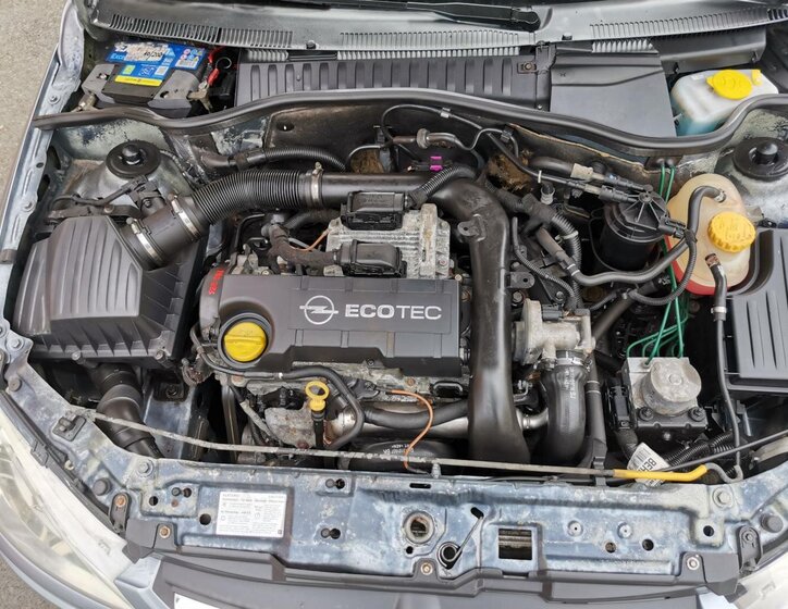 Opel Corsa Hatchback 1,7 l 74 kw