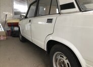 Lada 2107 Sedan 1,5 l 55 kw
