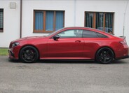 Mercedes-Benz Třídy E 9