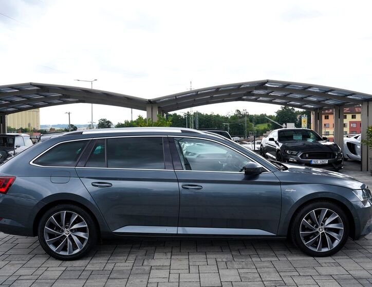 Škoda Superb 7