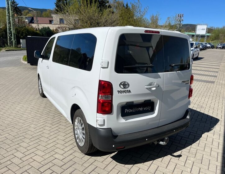 Toyota ProAce Verso VAN / Minibus 1,5 l 88 kw