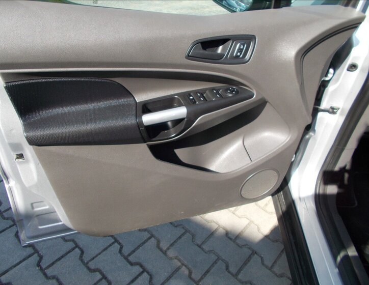 Ford Tourneo Connect MPV 1,5 l 88 kw