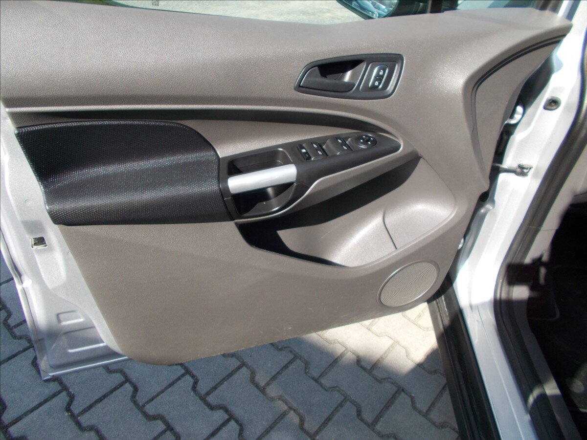 Ford Tourneo Connect MPV 1,5 l 88 kw