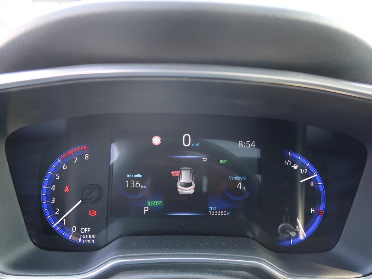 Toyota Corolla Kombi 2,0 l 132 kw