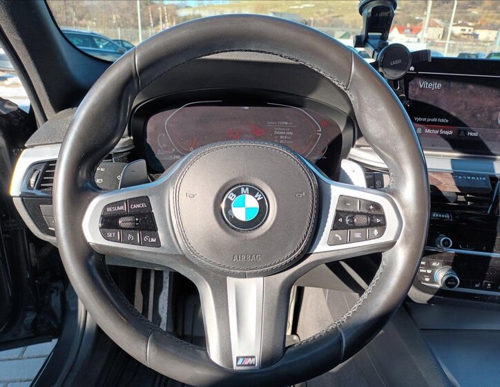 BMW Řada 5 Kombi 2,0 l 140 kw