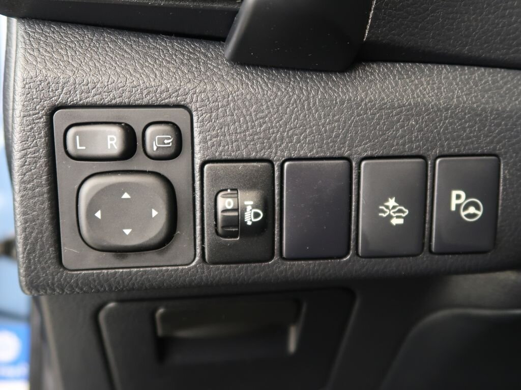 Toyota Auris Kombi 1,6 l 97 kw