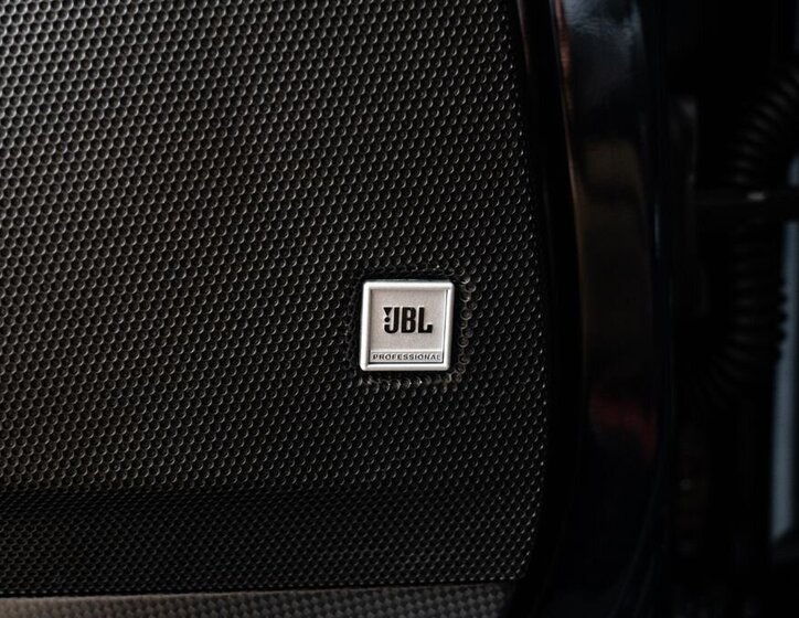 Ferrari SF90 Kupé 4,0 l 736 kw