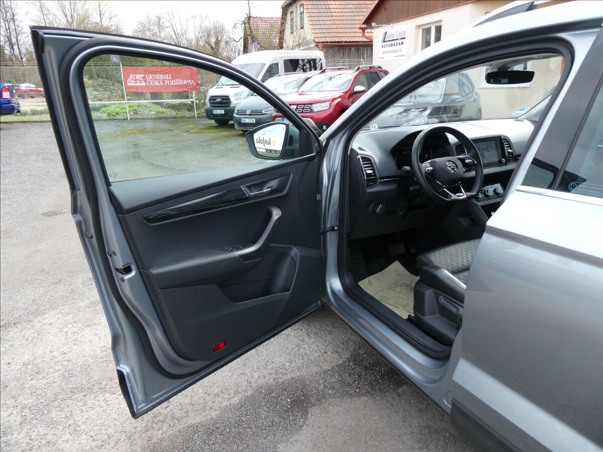 Škoda Karoq SUV / Terénní 2,0 l 110 kw