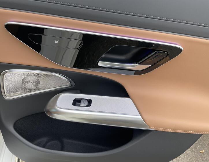 Mercedes-Benz Třídy E 24