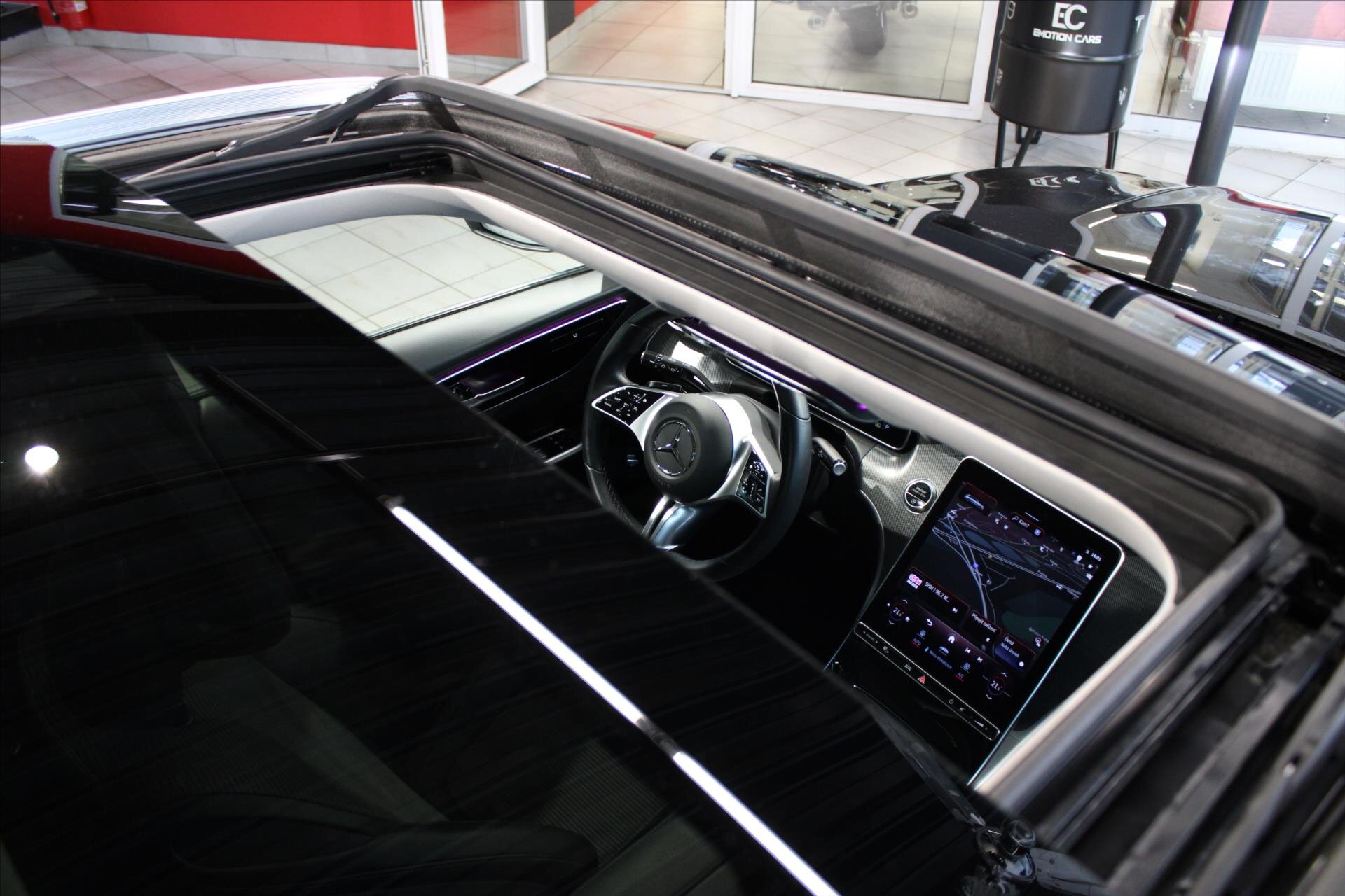 Mercedes-Benz Třídy C Kombi 2,0 l 147 kw