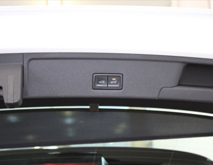 Volkswagen Touareg SUV 3,0 l 210 kw