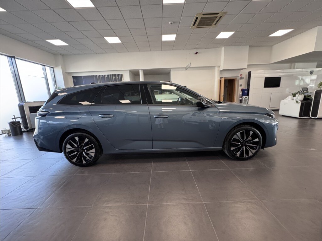 Peugeot 308 Kombi 1,2 l 100 kw