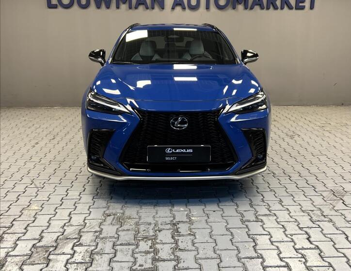 Lexus NX 450h plus 4