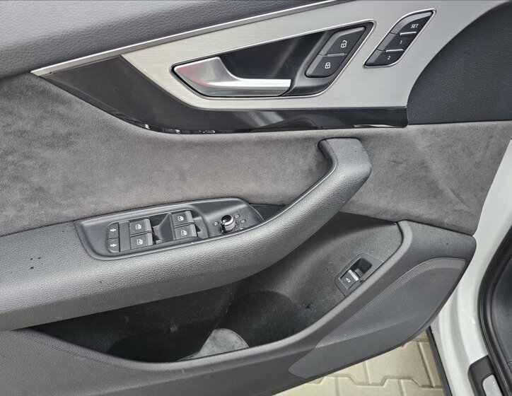 Audi Q7 Kombi 3,0 l 200 kw