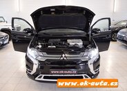 Mitsubishi Outlander SUV 0,0 0