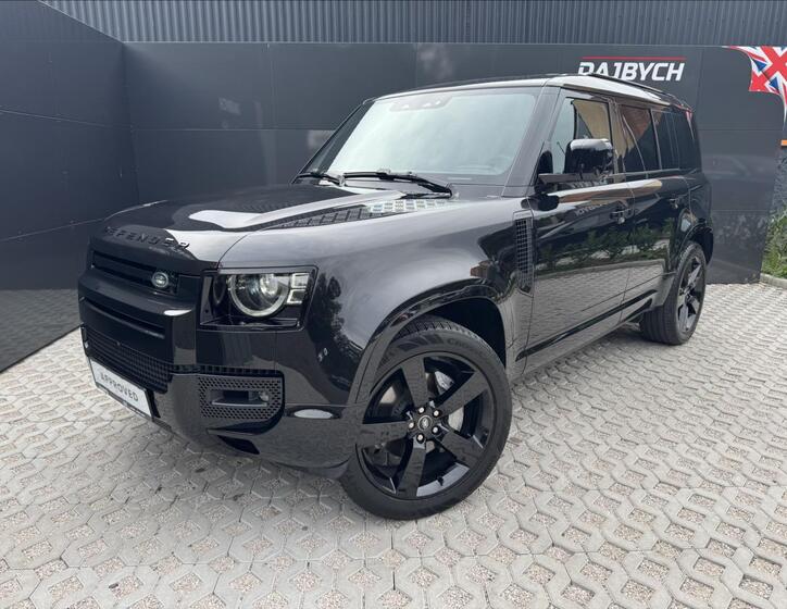 Land Rover Defender 1