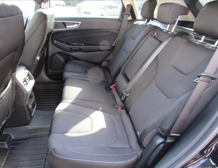 Ford Edge SUV / Terénní 2,0 l 175 kw