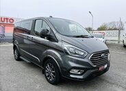 Ford Tourneo Custom 1