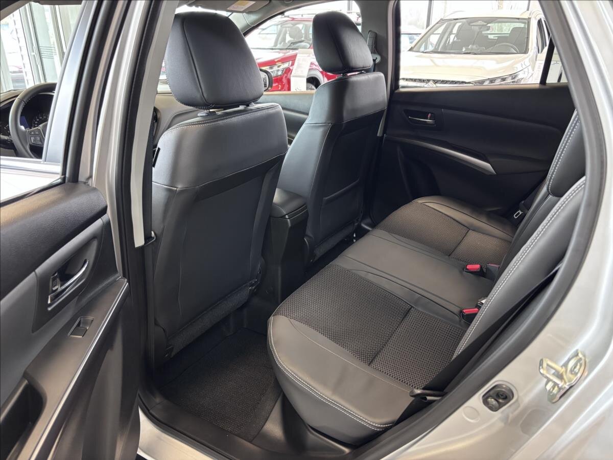 Suzuki S-Cross SUV / Terénní 1,4 l 81 kw