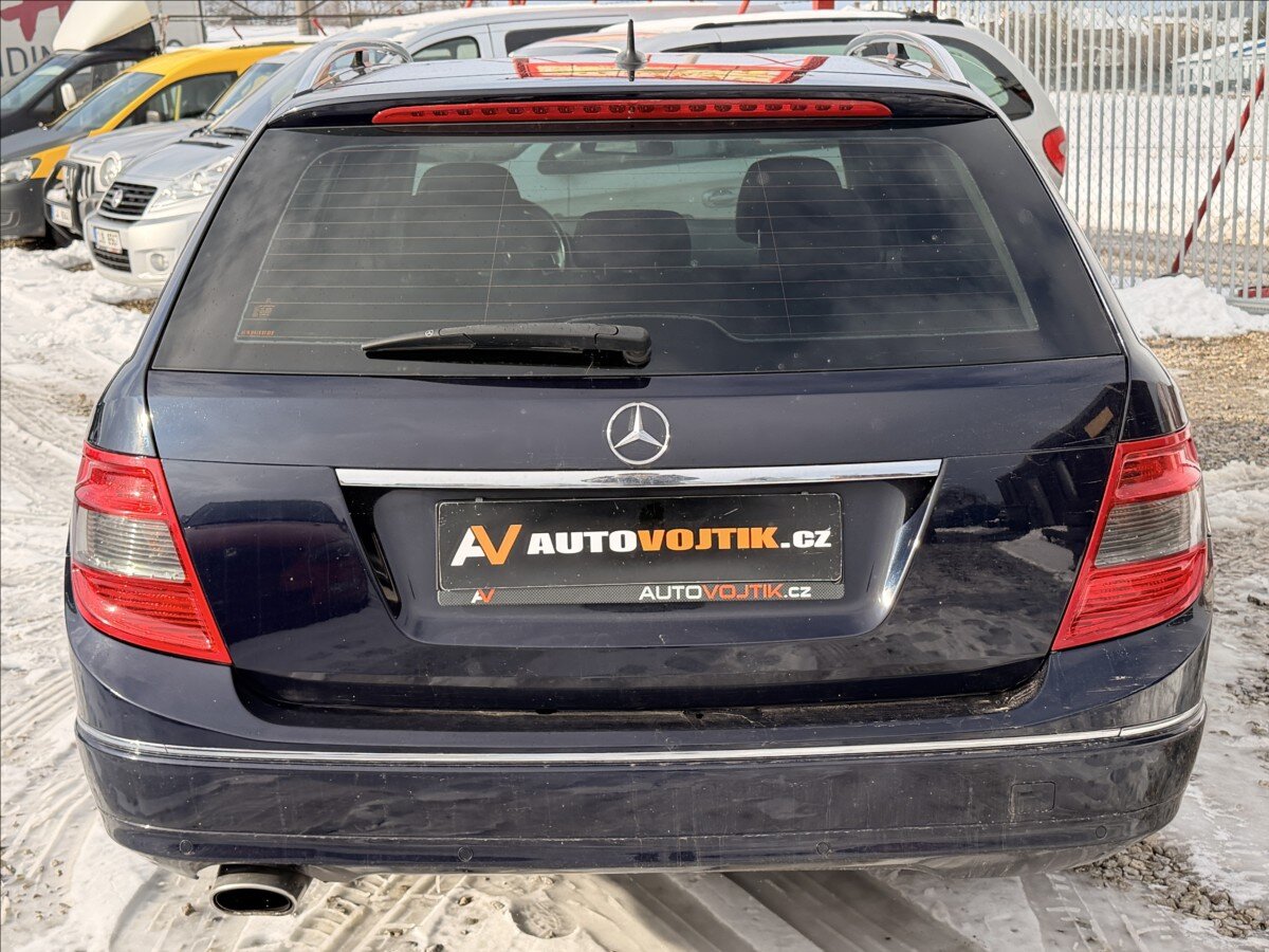 Mercedes-Benz Třídy C Kombi 2,1 l 125 kw