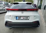 Toyota C-HR 8