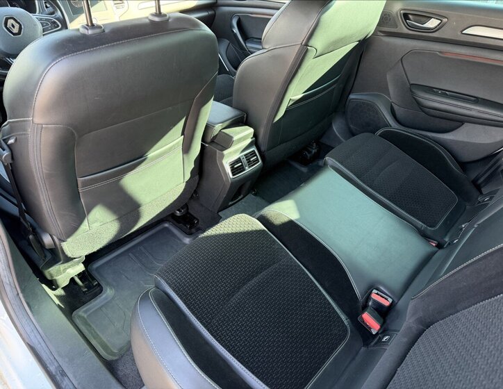 Renault Mégane Sedan / Limuzína 1,6 l 84 kw