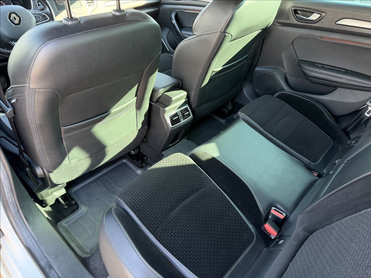 Renault Mégane Sedan / Limuzína 1,6 l 84 kw