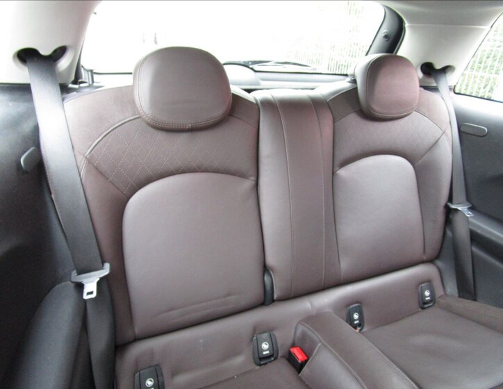 Mini Cooper Hatchback 1,5 l 85 kw