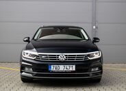 Volkswagen Passat 2