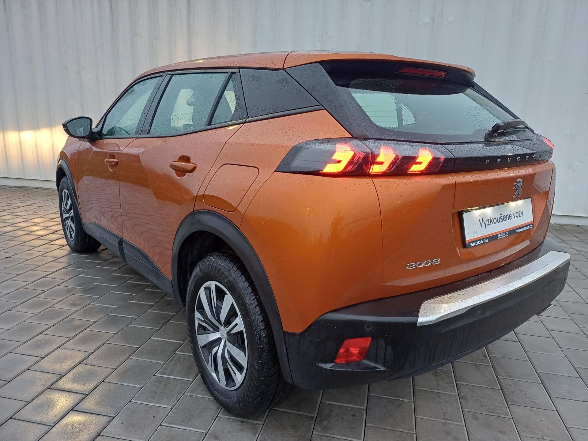 Peugeot 2008 Hatchback 1,5 l 81 kw