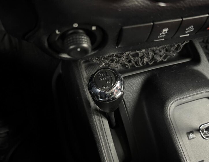 Jeep Wrangler SUV 3,6 l 209 kw