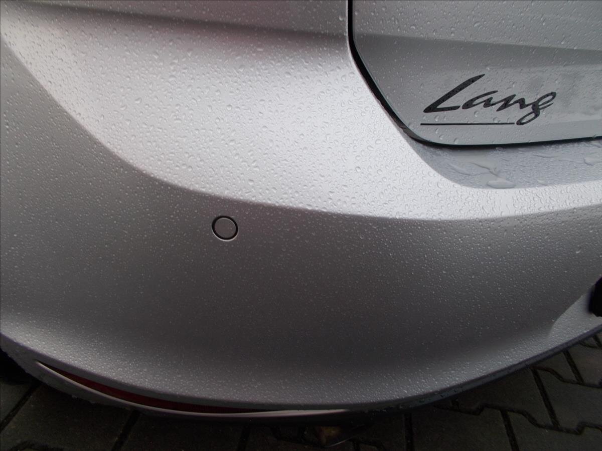 Volkswagen Golf Hatchback 1,6 l 77 kw