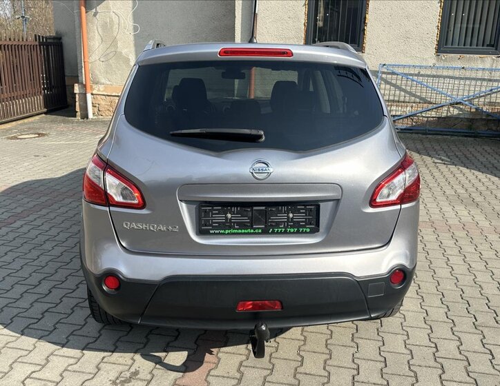 Nissan Qashqai Hatchback 2,0 l 104 kw